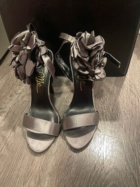 ME Makeover Essentials Satin Floral Ankle-Strap Heels in Gunmetal